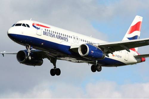 Allarme terrorismo: British Airways ferma i voli per il Cairo