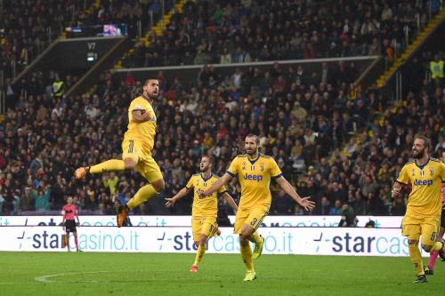 Prova di forza della Juventus: 6-2 all'Udinese in 10 contro 11