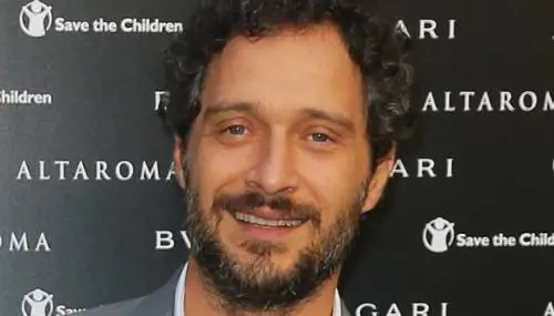 Claudio Santamaria: "Ho sbagliato a votare la Raggi"