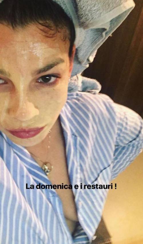 Emma Marrone, incidente sexy su Instagram