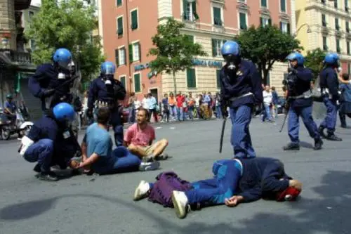Il no global Casarini torna alla carica: "codice identificativo sulle divise degli agenti"