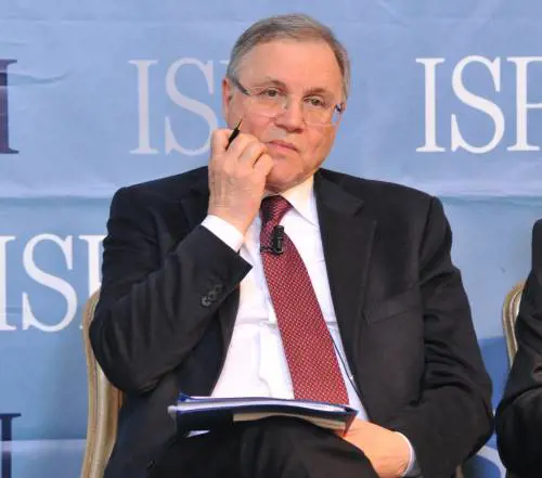 Visco: "A Bruxelles non ci sono burocrati nemici del popolo"