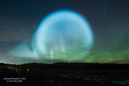 L'incredibile sfera apparsa nei cieli della Siberia