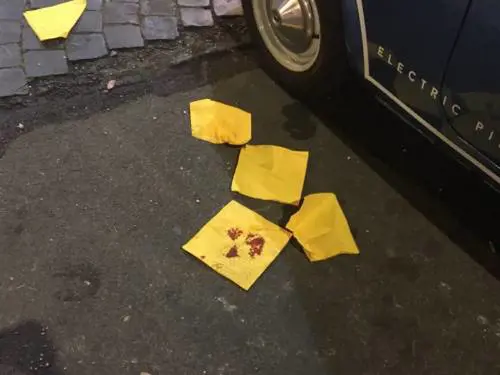 Roma, gli hooligans colpiscono ancora