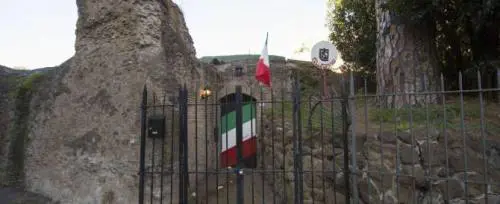 Sigilli alla sede storica del Msi: mossa a orologeria della Raggi
