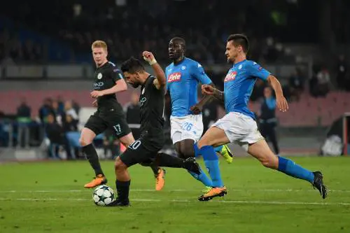 Insigne illude, ma il City dà lezione