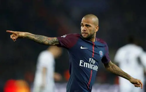 Dani Alves senza squadra: "A chi posso inviare il mio curriculum?"