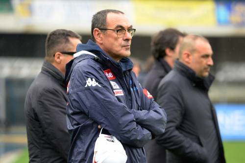 Serie A, il Napoli pareggia con il Chievo ma resta primo. Roma corsara a Firenze
