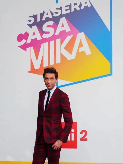 Il ritorno di Mika: “Ho affrontato problemi personali dolorosi”