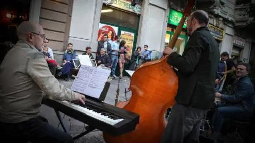 Isola, una notte a tutto jazz: in arrivo Frisell e Garbarek