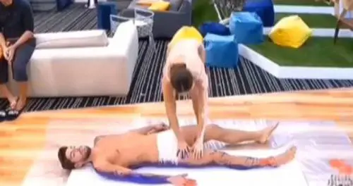 Gf Vip, durante la prova Cecilia tocca le parti intime di Ignazio