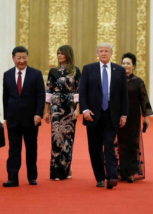 Trump: "Kim mi ha chiamato vecchio. Io non direi che è grasso"