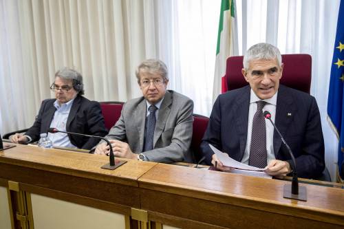 Consob si scopre renziana: "La crisi colpa di Bankitalia"