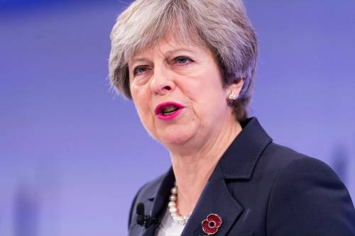 Londra, sventato un attentato contro Theresa May: due arresti