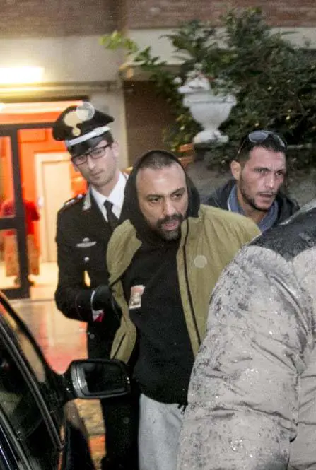 "Spada comanda e dà ordini. ​Testata a scopo dimostrativo"