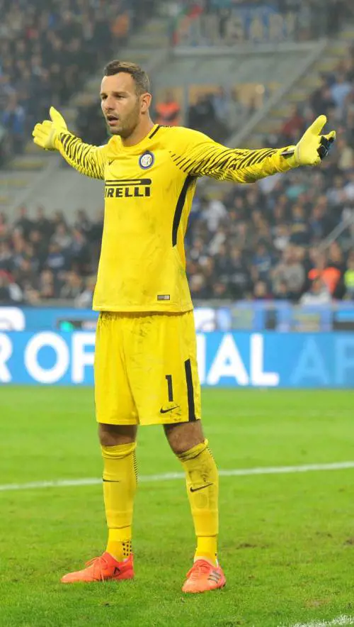 Inter, Handanovic è cauto: "Bel campionato, vediamo quanto dureremo lì in alto"