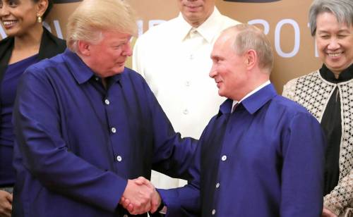 Trump e Putin, niente bilaterale ma una dichiarazione sulla Siria