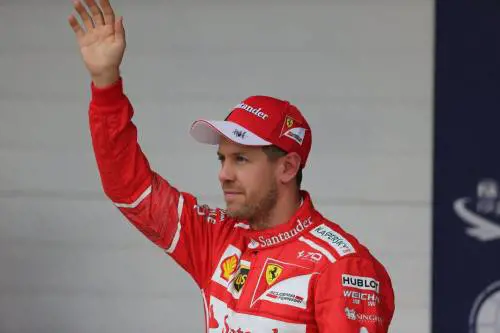 Ombrelline out dalla Formula Uno. Vettel e Lauda contro Liberty Media: "Scelta ridicola"