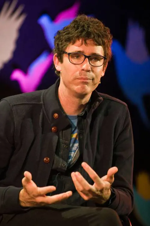 "I racconti? Come la vita Scrivi e riscrivi cercando quello perfetto"