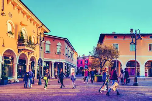 A Mantova anche l'outlet fa cultura