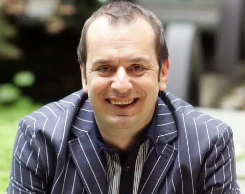 Fabio Canino accusato di molestie: "Mi fece masturbare davanti a lui"