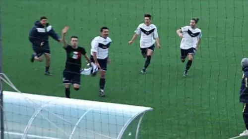 Fece il saluto fascista dopo il gol a Marzabotto: otto mesi di squalifica