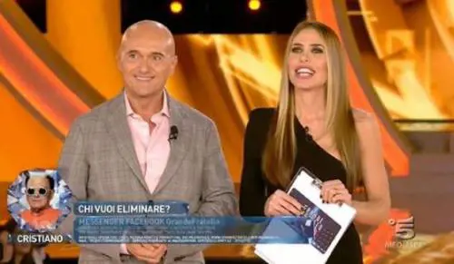 Gf Vip, Ilary Blasi: "Nella prossima edizione vorrei il padre di Belen"