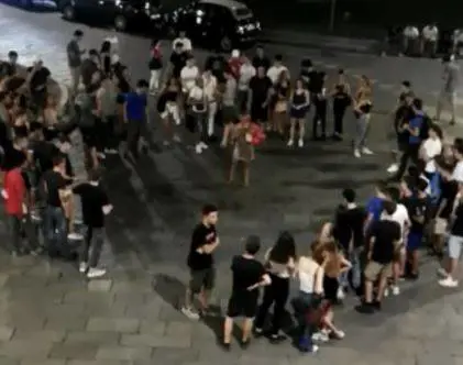 Spaccio, movida, vandalismi. Protesta in Sant'Ambrogio