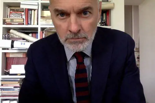 "La mia fiera contro l'arte incomprensibile"