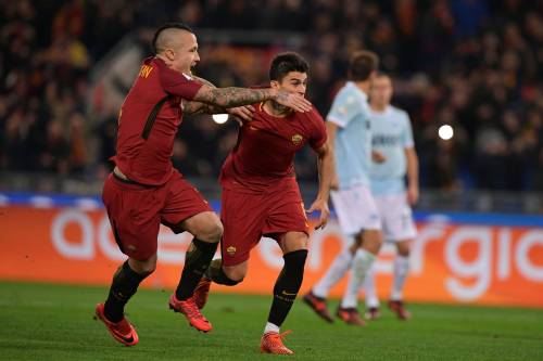 La Roma fa suo il derby: 2-1 alla Lazio nel segno di Perotti-Nainggolan