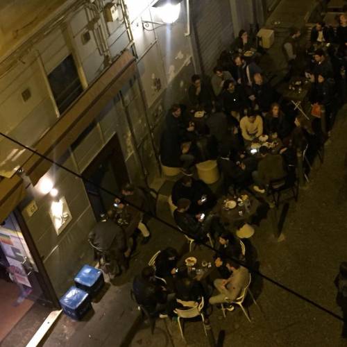 Genova, addio ubriachi molesti: niente alcool in centro dalle 7 alle 21
