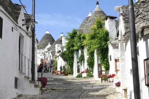 Trulliland, la nuova serie Disney ambientata ad Alberobello