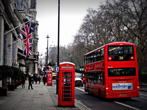 A Londra i fondi del caffè fanno muovere i bus