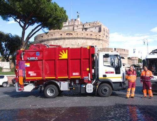 Roma, si dimette dg dell'azienda rifiuti