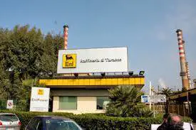 Taranto, sigilli alla raffineria Eni
