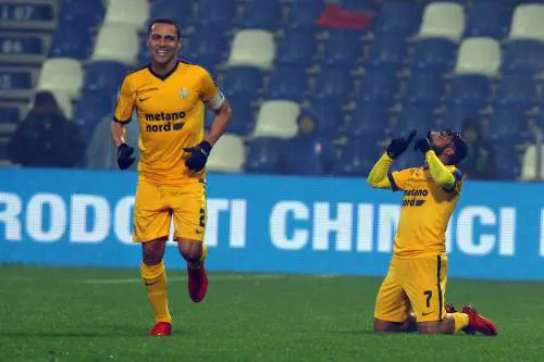 Verona se la ride: Hellas e Chievo vittoriose su Sassuolo e Spal