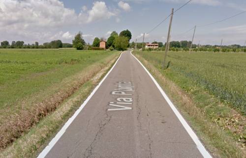 Via Della Punta, Borgo Panigale, dove è stato ritrovato il furgone con il gioielliere sequestrato