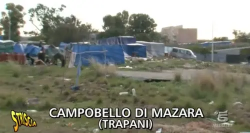 I migranti si accampano in un sito archeologico preistorico