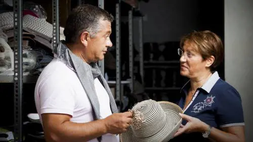 «Mettiamo il cappello in testa a cinesi e giapponesi»