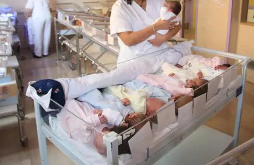 Mantova, in coma da tre mesi partorisce una bambina
