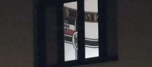 Firenze, bandiera neonazista nella caserma dei carabinieri