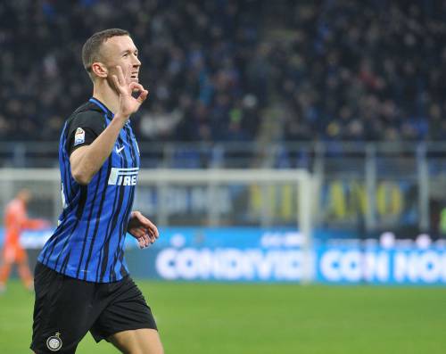 L'Inter vola, il Milan piange: Perisic prende in giro i cugini