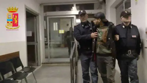 Violenza sessuale di gruppo: arrestato afgano a Ventimiglia