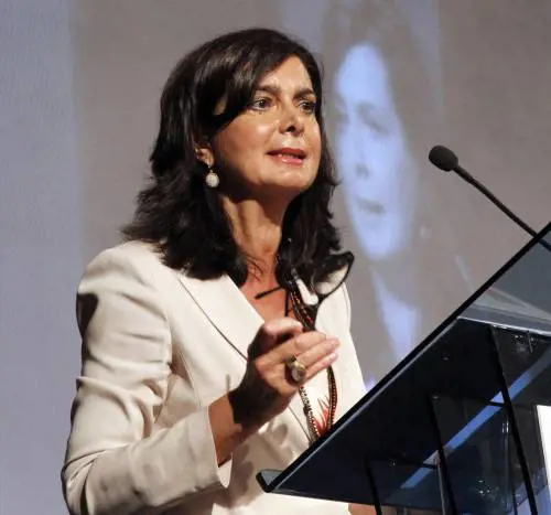 Dalla Boldrini alla Ferilli, ecco chi sta con Grasso