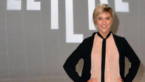 Taranto, cittadinanza onoraria alla "iena" Nadia Toffa