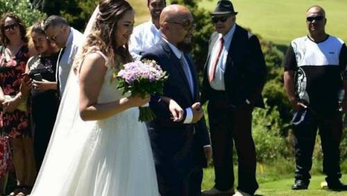 Nuova Zelanda, sposina muore di meningite poche ore dopo le nozze