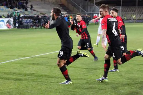 Il Foggia riprende il Venezia al 95': è rissa tra i Presidenti in tribuna