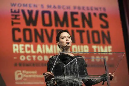 Rose McGowan contro Meryl Streep per le molestie di Weinstein