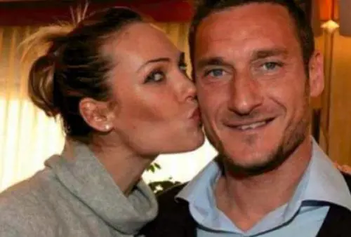 Gf Vip, Ilary Blasi: "Totti fissato col sesso? Infatti io lavoro di più"