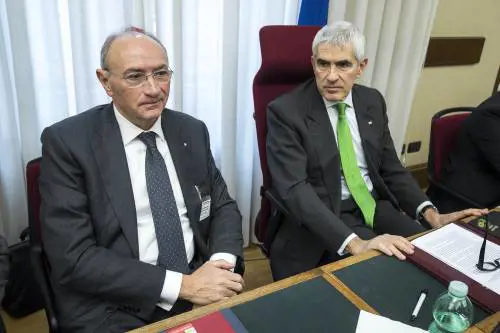 Ghizzoni: "Boschi mi chiese se potevamo acquistare Banca Etruria"